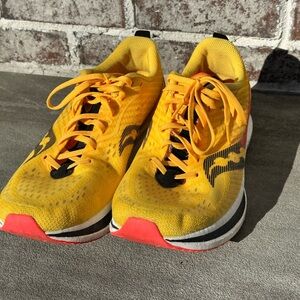 Saucony Endorphin Speed 2- Men’s 10